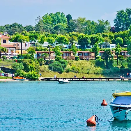 Le Palme & Village Camping 3*