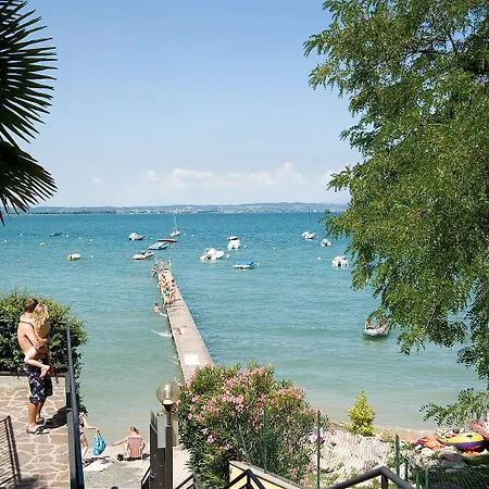 Le Palme & Village לאזיסה