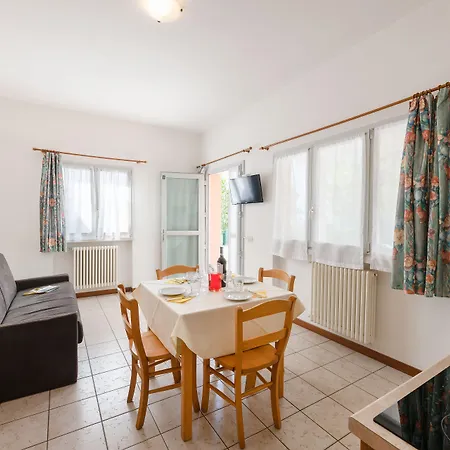 Club Del Sole Le Palme Family Collection Camping