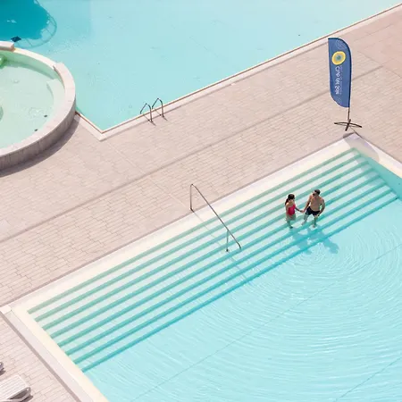 Camping Club Del Sole Le Palme Family Collection