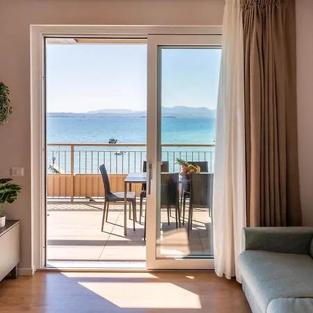Camping Club Del Sole Le Palme Family Collection Lazise
