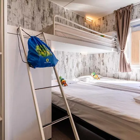 Camping Club Del Sole Le Palme Family Collection 3*