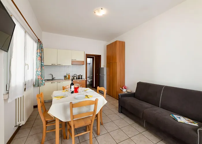 Club Del Sole Le Palme Lazise Family Collection Kemping Lazise